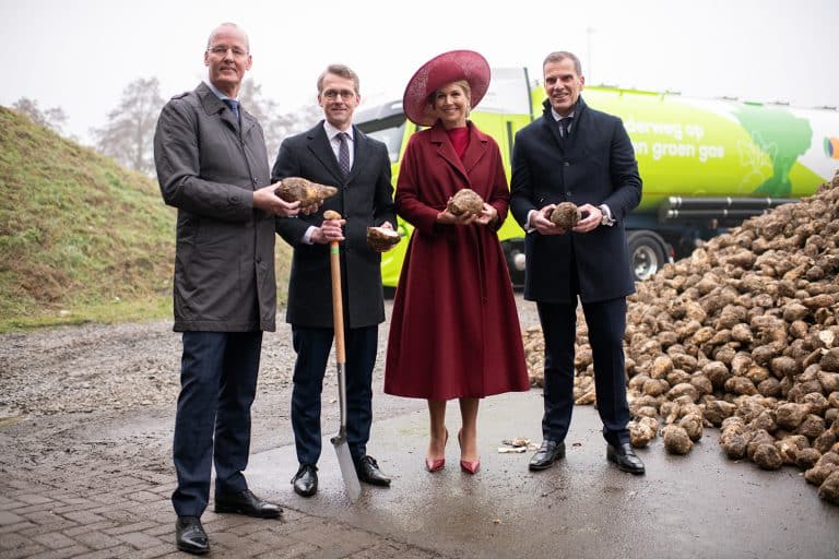 Visit of Her Majesty Queen Máxima at Royal Cosun